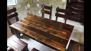 Стол под старину // (Joinery works // A table under the antiquity).