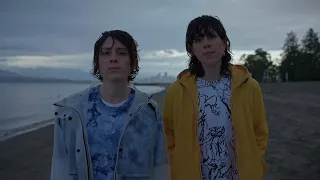 Tegan and Sara - Yellow (Official Music Video)