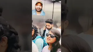 🤣यह भैंस सा रोशन चेहरा बालों में जुओं का पहरा😂 LIFT 🛗 Prank 😅! #shorts #pranks