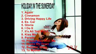 ALBUM HOLIDAY IN THE SUNERDAY - YUI YOSHIOKA