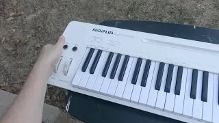 Review of the Midiplus Easy Piano