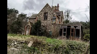 Abandoned double murder house (John Lowe )