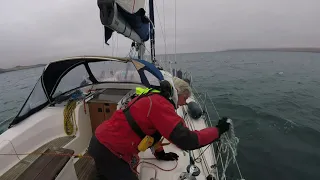 Ep 44B Demo Solo hoist of sails from cockpit   for aspiring solo sailors