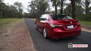 2018 Toyota Camry SL 2.5L 0-100km/h & engine sound