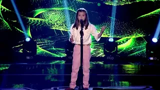SOL MUÑÓZ canta Jinete campero y enamora al jurado con solo 9 años