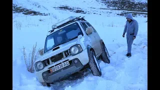 Чумовые покатушки в горах КР, захватывающее зрелище (Suzuki Jimny) ЯНВАРЬ 2018