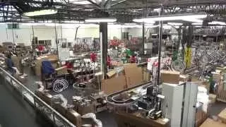 Superior - továrna na jízdní kola - PŘEDSTAVUJE ŠTĚRBA KOLA
