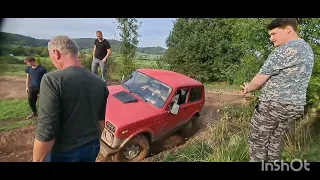 Лада Нива и Daihatsu!