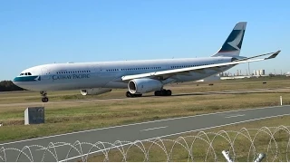 STEEP ROTATION: Cathay Pacific Airbus A330-343X [B-LAF] | Takeoff Runway 19 | Brisbane Airport