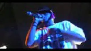 Chris "Daddy" Dave & Friends feat. Mos Def - "e=mc2" (Live)