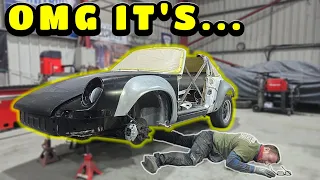 Porsche 911 RestoMod : It's Finally time to start on the front wings and reassembly.