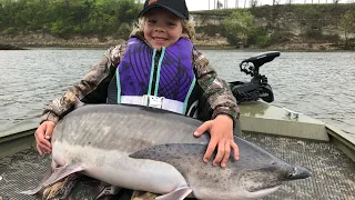 6 Year Old Catches Monster Fish Bigger Than Him!