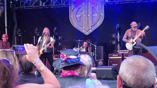 September 16, 2021 OC BikeFest Foghat Perform "Slow Ride"