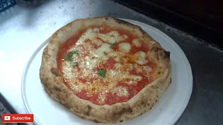 How to Make a Canotto Pizza Contemporary  Neapolitan. Pizza Style.