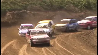 Autocross Uelzen August 2016/3-ter Vorlauf Jugend über 75 PS mit Überschlag