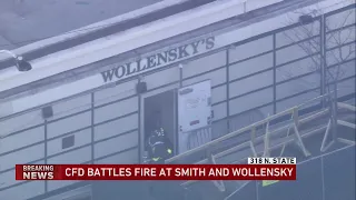 Crews battle fire at Smith and Wollensky in River North