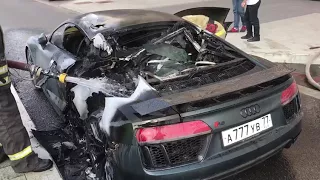 В Москве загорелась R8 (R8 on fire)