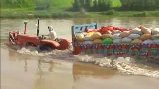 Wow amazing tractor crossing river | New Holland tractor and loaded Trolley crossing river