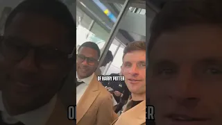 Thomas Müller roasting Gnabry is HILARIOUS 😂