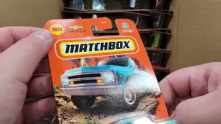 Unboxing: 2024 Matchbox Mainline - D Case - Mix 4