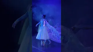 A MAGICAL ENTRANCE for Cinderella in Ballet Etudes’ Production