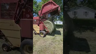 Round bale #heafnerfarms #farmlife #hay #farm #shorts #fyp #family #farming #cowfeed #international