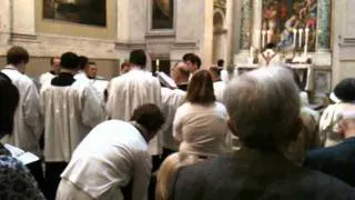 Sung Mass Extraordinary Form at Santa Maria Maggiore side altar