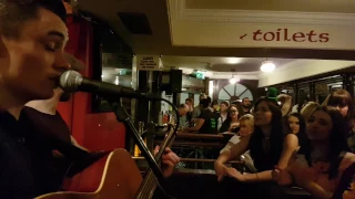 Wake Me Up and Mix - The Quays Bar, Dublin (Hibernia)