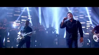 Elbow - Magnificent (She Says) [Live on Graham Norton HD]