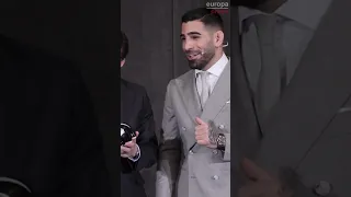 Almeida recibe a Ilia Topuria, campeón mundial del peso pluma de la UFC