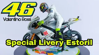 Diecast Yamaha YZR-M1 And Miniatur Figur Valentino Rossi, 1/18 scale