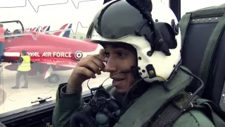 Red Arrows meet Silver Arrow with Lewis!