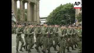 GERMANY - ALLIED PARADE