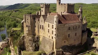 Château de Beynac (Beynac Castle) [Pop Up Topic]