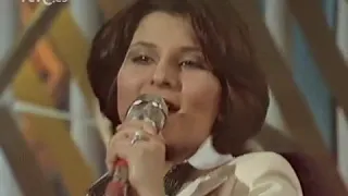 The manhattan transfer, 1977, "tuxedo junction", "chanson d'amour". "the speak up mambo" spanish TV