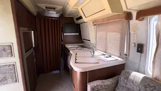 1979 Airstream Excella 28 inside