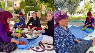 NENEM'İN EN SEVDİĞİ KÖY YEMEĞİ 😍 ODUN ATEŞİNDE ETLİ LAHANA SARMASI AKŞAM YEMEĞİ