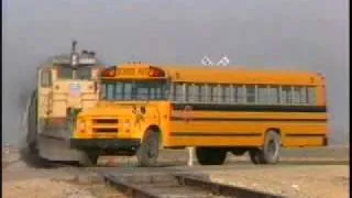 Zderzenie Pociągu z Autobusem Szkolnym