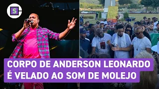 Anderson Leonardo: corpo de cantor do Molejo é enterrado sob músicas e aplausos no Rio; veja vídeos