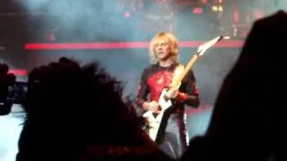 Judas Priest - Painkiller (Glenns Guitar Solo) Manchester Apollo 17-02-09