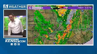 Strong to severe storms moving through San Antonio area