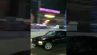 бмв е34 на ночных улицах города