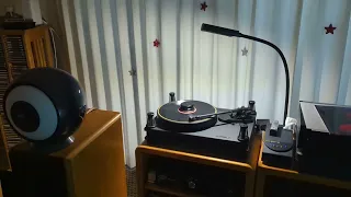 My SME 20/12 playing a minute of Miles Davis! I love my turntable!