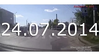 Аварии и ДТП Июль 2014 Car crash compilation #24