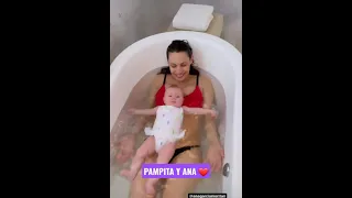 Pampita y Ana