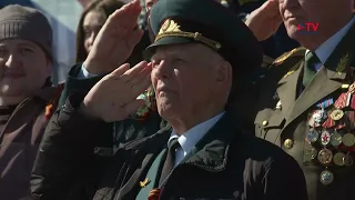 Одиннадцать залпов под гимн России: как в Воронеже прошёл Парад Победы