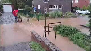 Überschwemmungen durch Starkregen in Beckum bei Hamm #unwetter #gewitter #starkregen #hamm