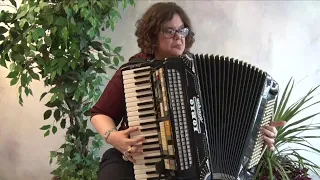 Bernadette - "O Holy Night" for accordion