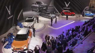 GOING ELECTRIC/VinFast ra mắt 5 mẫu xe điện tại CES 2022