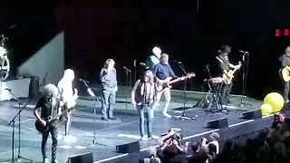 Foreigner (Original + Current Lineup) - "Hot Blooded" (11/30/18)